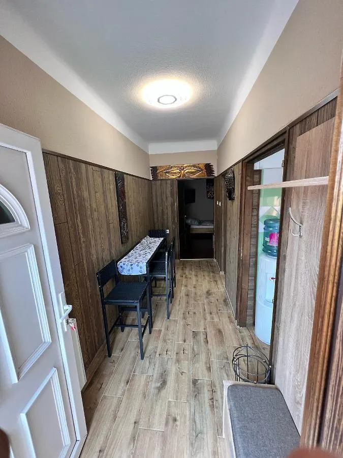Feher Galamb Apartman Gyal