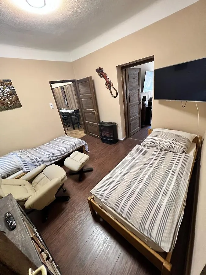 Feher Galamb Apartman Gyal 0*,  Hungary